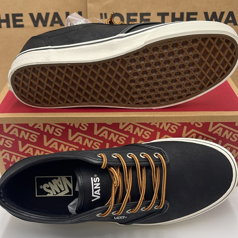 Vans Men’s Black Sneakers Classic Low-Top Design Atwood (Leather)BIck/Mrshmllow - Picture 4 of 16